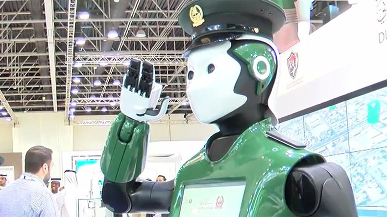 Dubai’s First ‘Robocop’ Begins Patrolling Streets — RT Viral