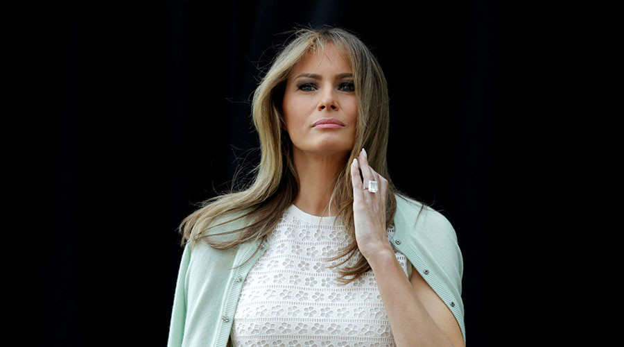 #FreeMelania: FLOTUS likes anti-Trump tweet in social media faux pas (POLL)