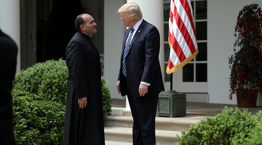 Trump to visit Saudi Arabia, Israel & Vatican in first overseas presidential trip