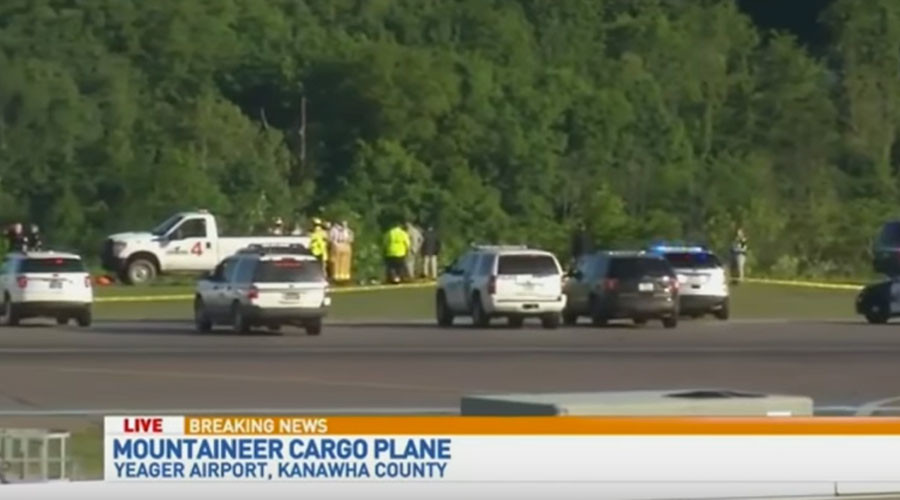 2 dead after cargo plane crashes at West Virginia airport
