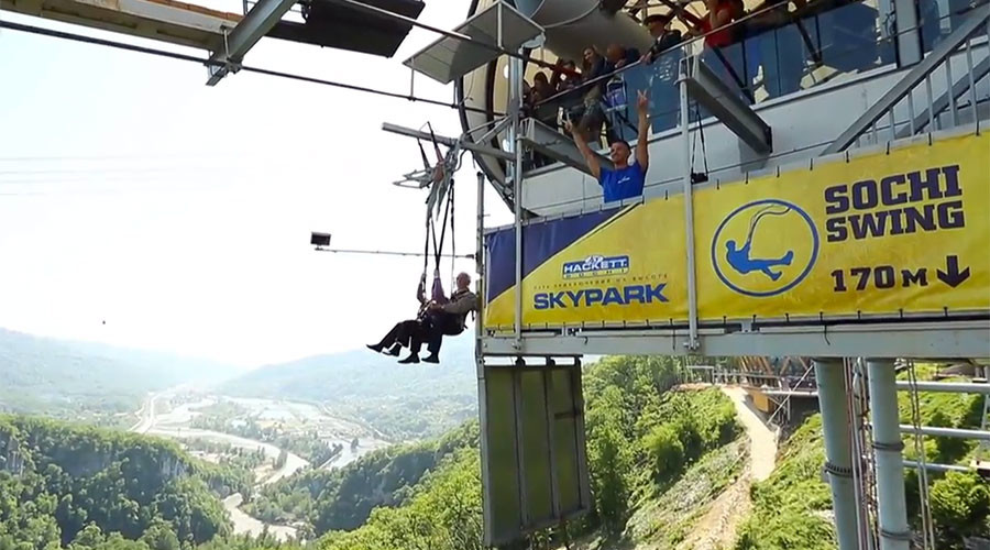 WWII veterans mark V-Day riding world’s biggest swing in Sochi (VIDEO)