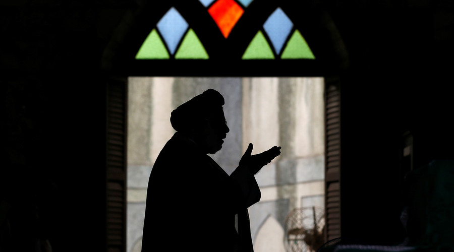 Islamist preacher under police spotlight for anti-Semitic hate speech (VIDEO)