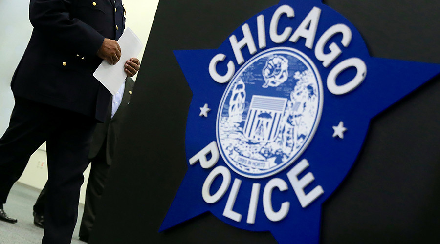 Chicago gun-in-throat officer's lawsuit against police watchdog dismissed