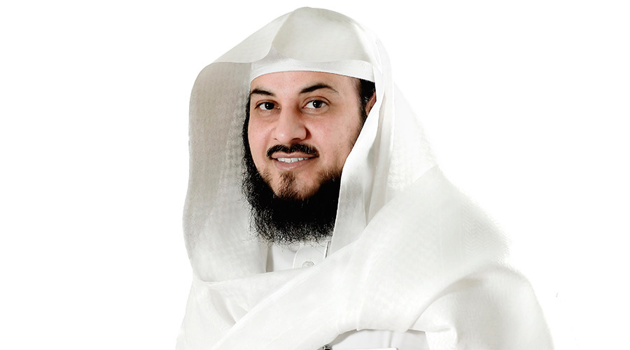 Saudi cleric calls on FIFA to ban sign of cross, Twitter fires back immediately