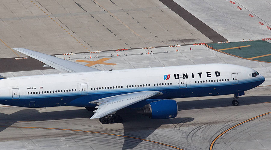 United Airlines changes cockpit codes after exposure on public website