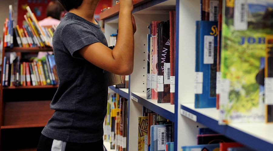 Colorado school district temporarily withdraws '13 Reasons Why' book after rash of teen suicides