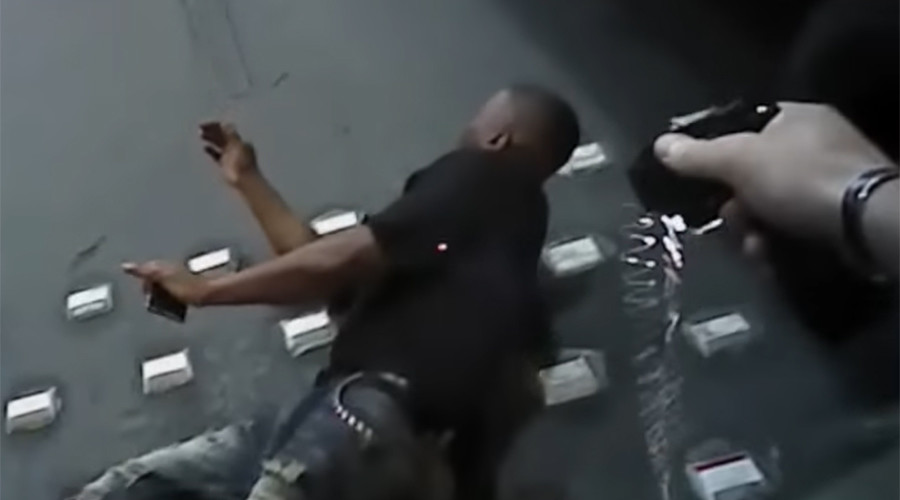 Unarmed man dies after tasing & chokehold by Las Vegas police (VIDEO)