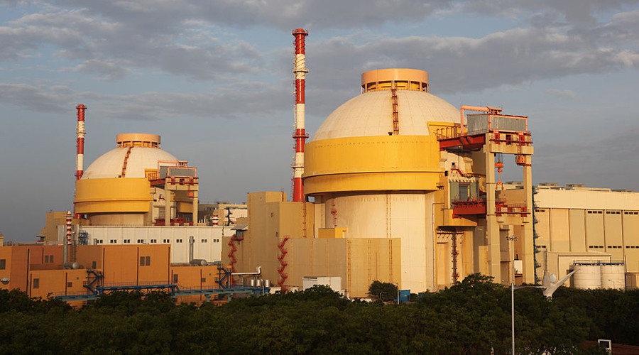 India to build 10 reactors in big nuclear power push