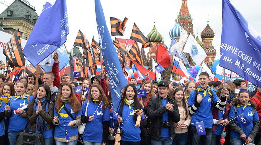 Top pollster rules out possibility of large-scale youth protests in Russia