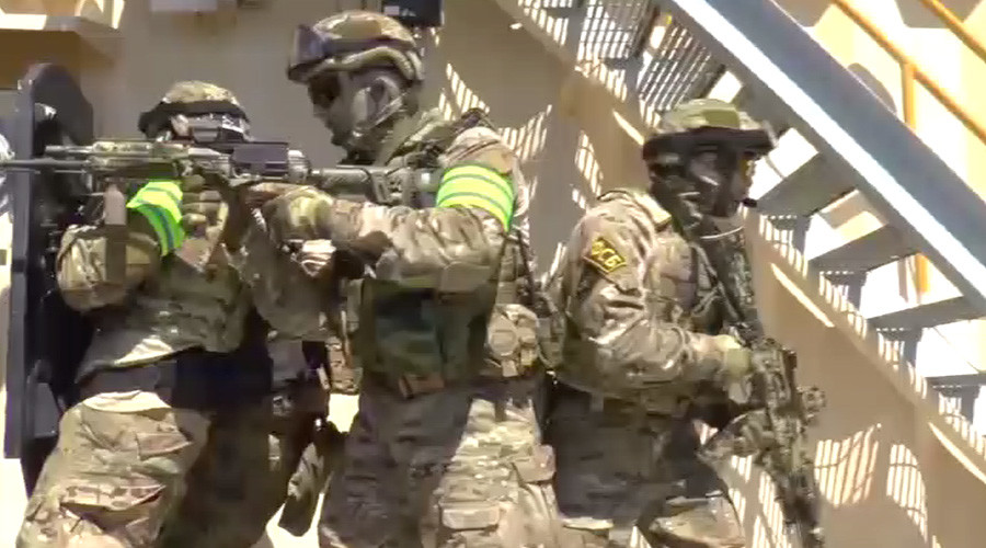 Divers, drones & helicopters: Massive FSB drills begin in Crimea (VIDEO)