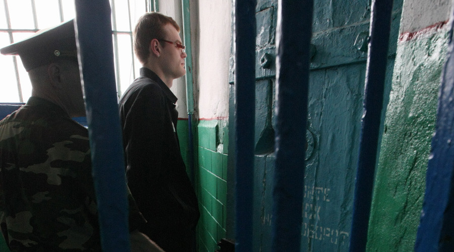 Rights activists propose large-scale amnesty for violations of civil law