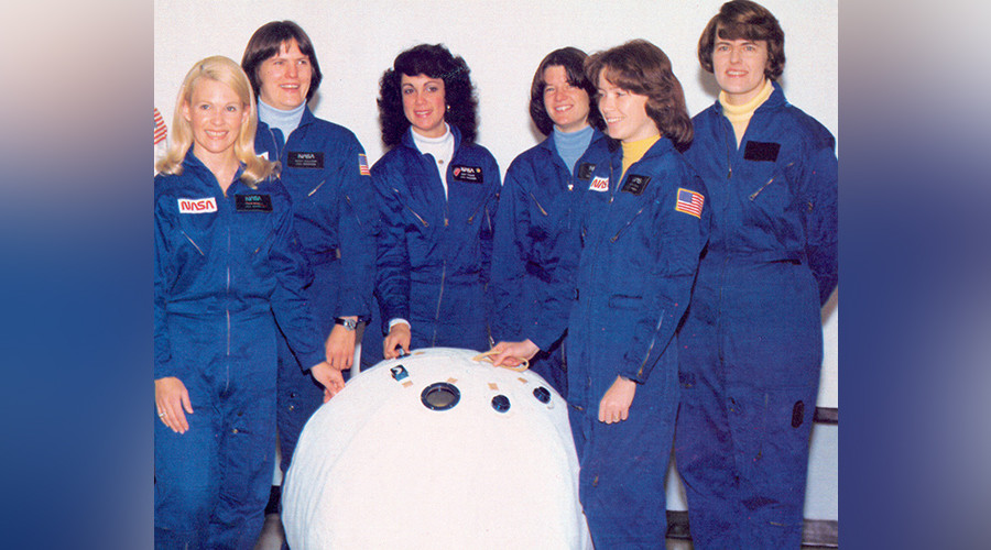 NASA expected 1970s astronauts to crawl inside ‘beach ball’ escape pod (PHOTOS)
