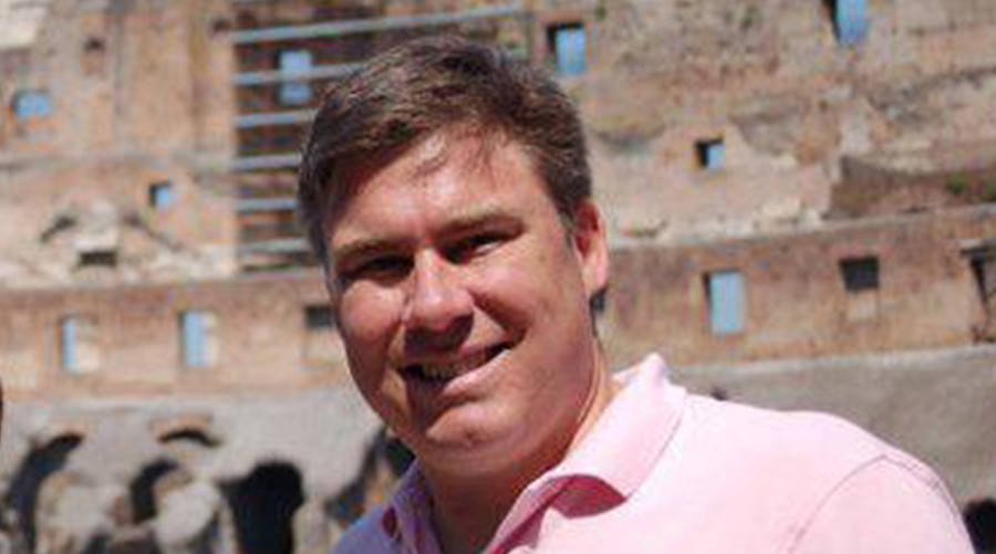 White House PR chief Mike Dubke resigns