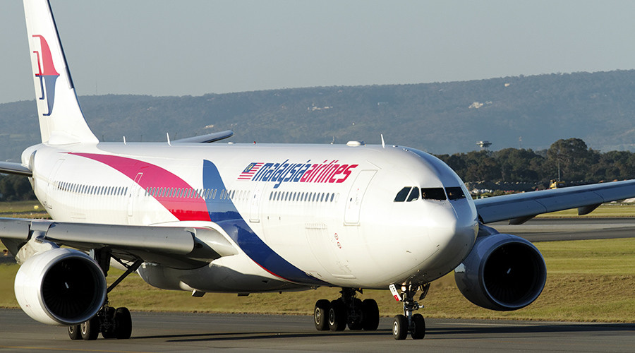 Bomb scare forces Malaysian Airlines plane to turn back to Melbourne