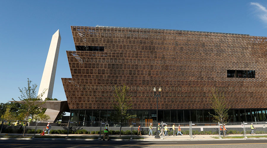 Hate on display: Noose found in DC African American museum & N-word scrawled on celebrity LA home