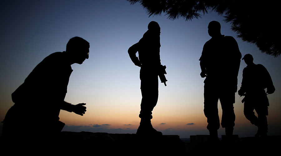 Palestinian teen girl shot & killed after stabbing Israeli soldier