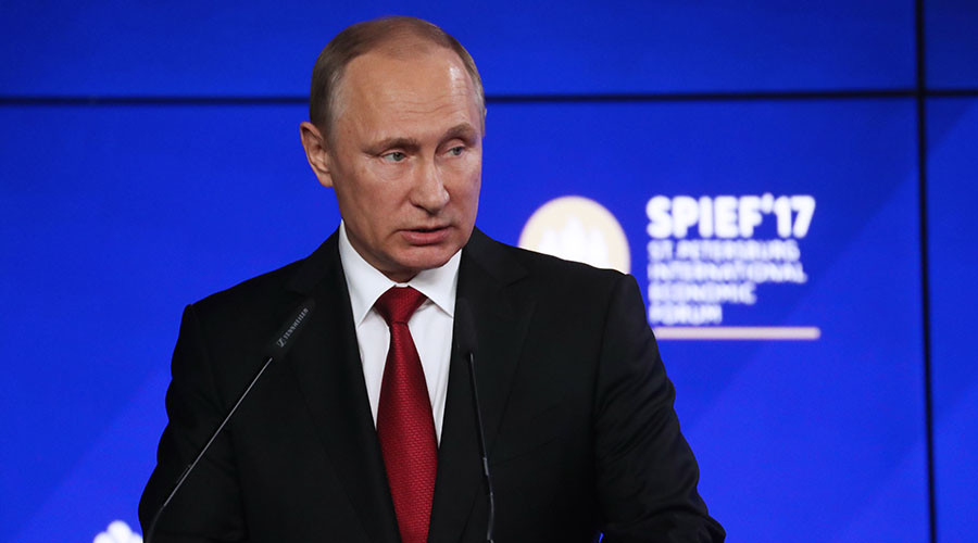 Putin calls on American business to help restore dialogue between US and Russia