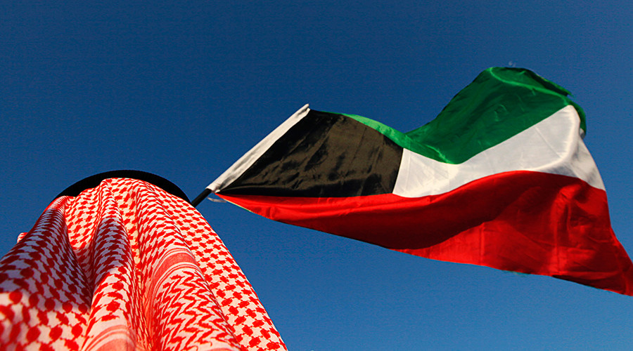 Qatar seeks Kuwaiti mediation after major Arab League states cut ties