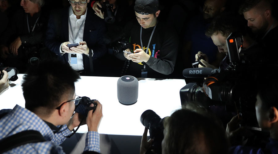 Twitter’s Apple HomePod verdict: ‘It looks like a roll of toilet paper’