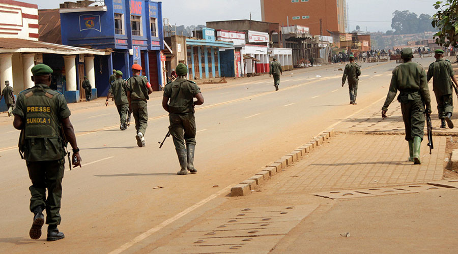 Prison attack in eastern Congo kills 11, frees 900 prisoners