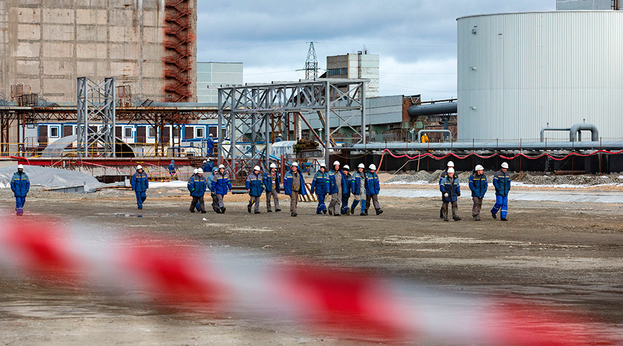Smoke detected at crippled Chernobyl power plant – Ukraine nuclear watchdog