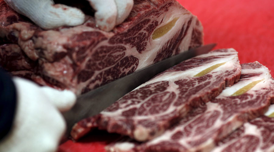 The meat lobby: Big business against health?