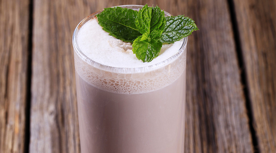 Dairy dunces? Half of Americans don’t know where chocolate milk comes from – survey