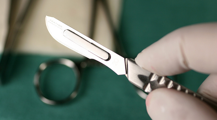 Man awarded $870,000 after surgeon removes wrong testicle