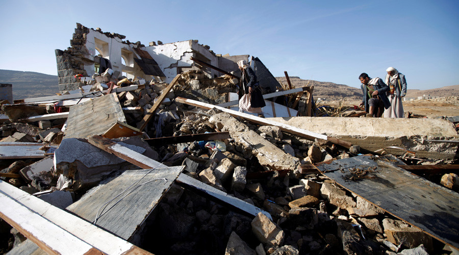 At least 25 killed in airstrike on market in Yemen – reports