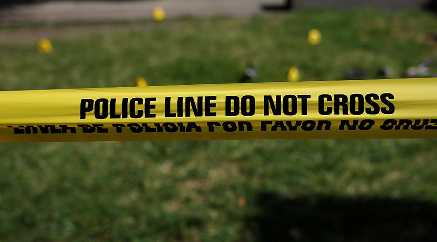 Inmate shoots 2 Tennessee courthouse officers, takes his own life
