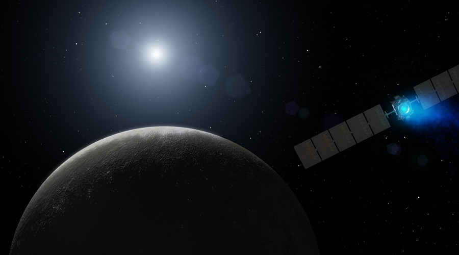 Hawking: We need to go to other worlds, Earth becoming too small for us