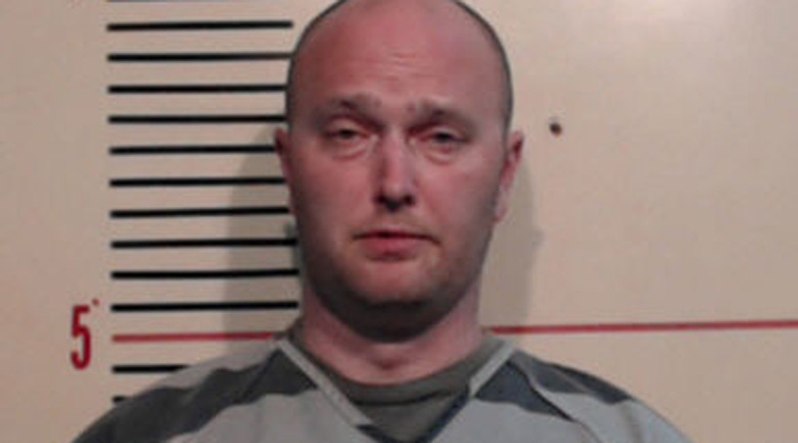 Texas police officer charged with killing 15yo black boy indicted on unrelated assault charges