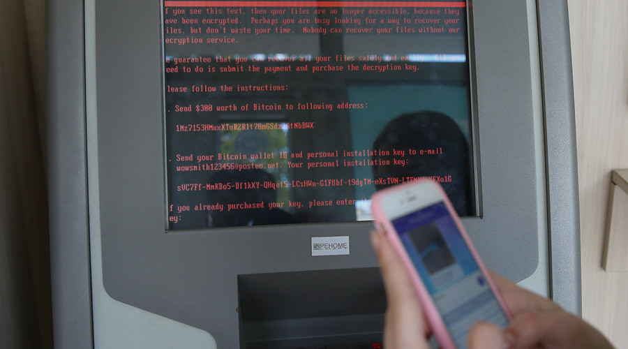 Ukraine govt, banks & airports hit by mass ransomware attack