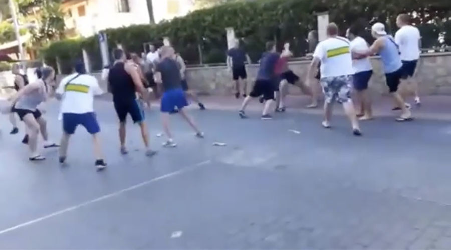 German football hooligans turn Spanish resort Mallorca into battlefield (VIDEO)