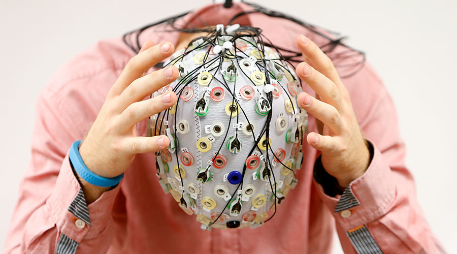 Hackers may target brain signals through EEG headsets to access passwords – study