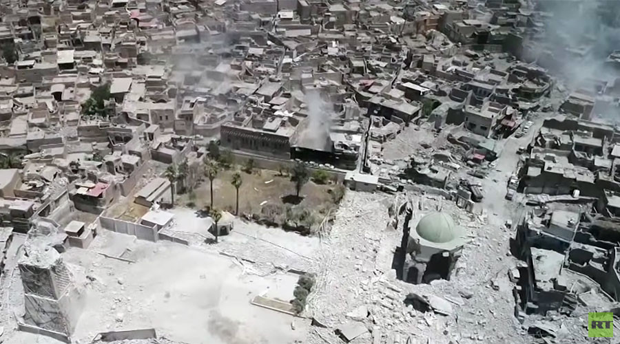 Drone over Mosul reveals massive extent of old city's destruction (VIDEO)