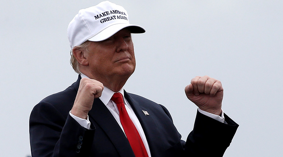 Trump lays the smackdown on CNN in bizarre tweet (VIDEO)