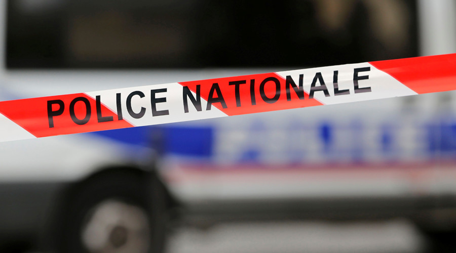 8 injured after gunmen open fire near Avignon mosque in France – report