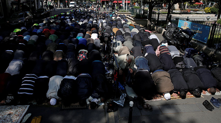 Most French think there are ‘too many foreigners,’ say ‘they don’t feel at home’ anymore – poll