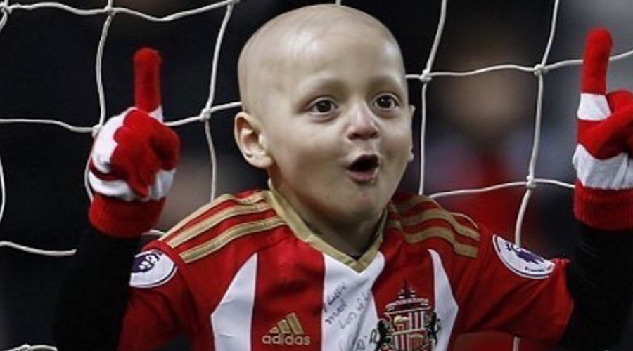 Brave football fan Bradley Lowery dies aged 6