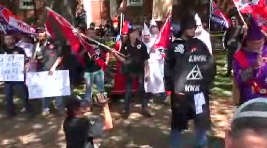 Police pepper spray, arrest activists as KKK rally meets rival protest in Charlottesville (VIDEOS)