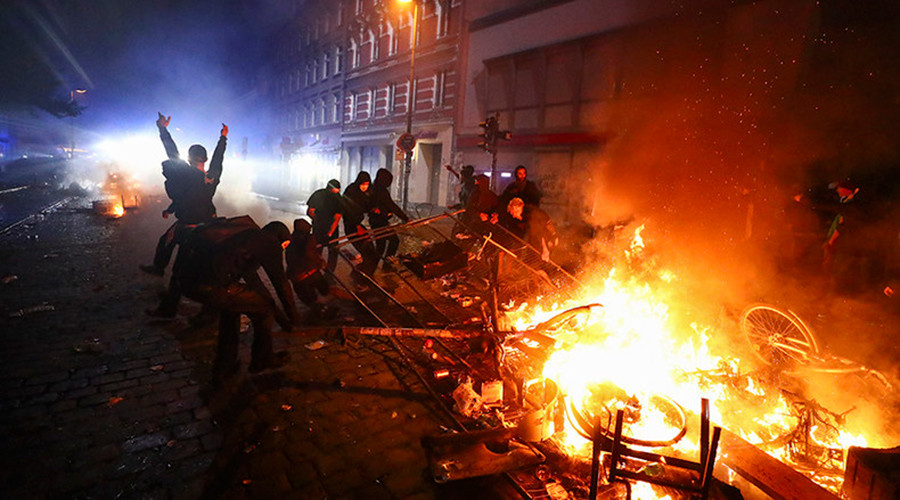 ‘No justification’: Merkel condemns G20 violence as protesters & police face-off in Hamburg (VIDEOS)