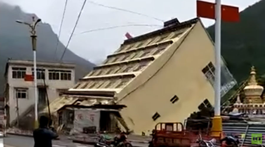 WATCH: 5-story building washed into river by downpour in Tibet (VIDEO)