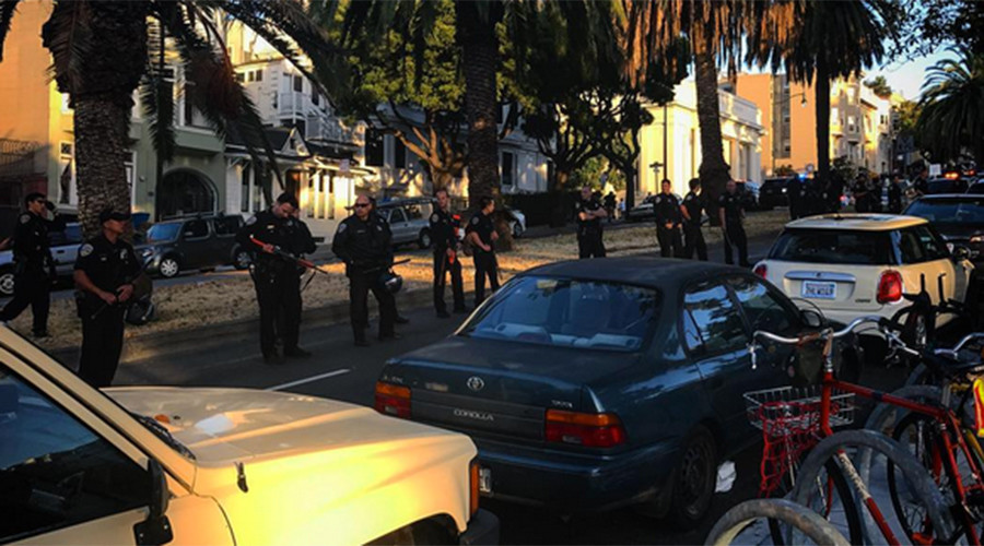Skateboarders clash with San Fran police after rider bodychecked into squad car (VIDEO & PHOTOS)