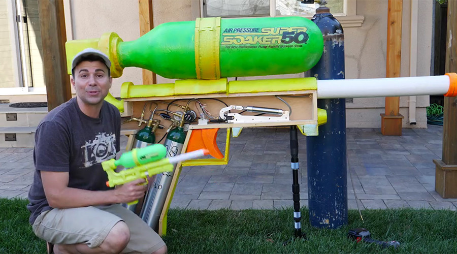 Window-shattering giant super soaker invented by ex-NASA engineer (VIDEOS)