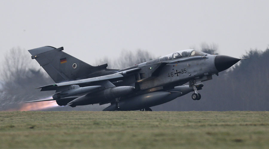 Berlin to boost aviation safety amid fears hackers can hijack warplanes
