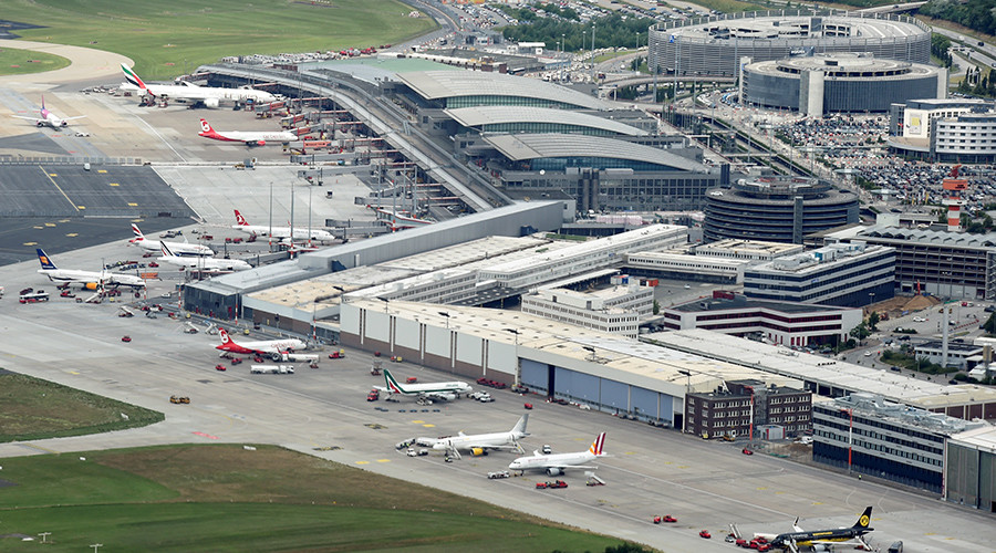 Climate change may force planes to lighten loads or stay grounded – study