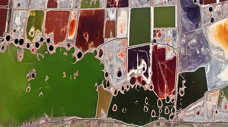 China's luminous lakes captured in stunning satellite image (PHOTOS, VIDEOS)