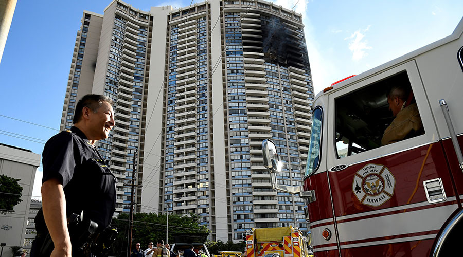 At least 3 dead as 5-alarm fire traps people in Honolulu high-rise