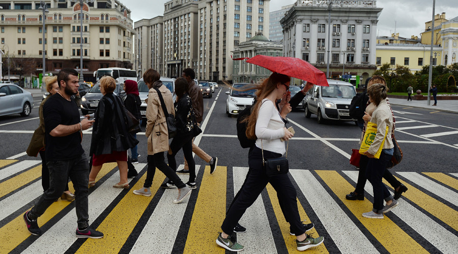 Russians fear economic problems more than war – poll